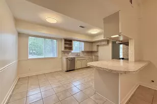 2043 Cherry Laurel Dr, Spring, TX 77386 - Photo 18