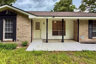 2043 Cherry Laurel Dr, Spring, TX 77386 - Photo 2