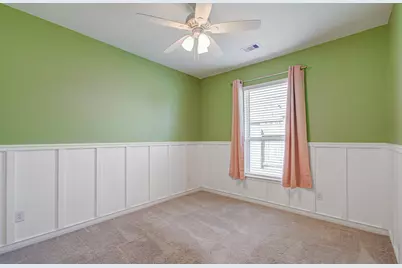 537 Green Meadows Drive, West Columbia, TX 77486 - Photo 6
