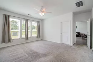 537 Green Meadows Dr, West Columbia, TX 77486 - Photo 32