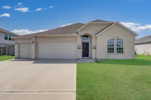 537 Green Meadows Dr, West Columbia, TX 77486 - Photo 4