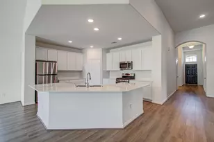 537 Green Meadows Dr, West Columbia, TX 77486 - Photo 14