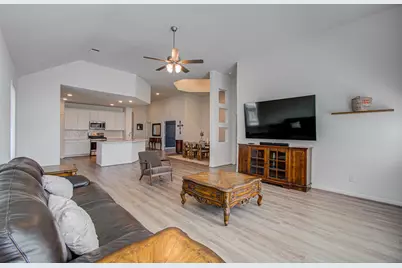 537 Green Meadows Drive, West Columbia, TX 77486 - Photo 26