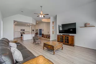 537 Green Meadows Dr, West Columbia, TX 77486 - Photo 26