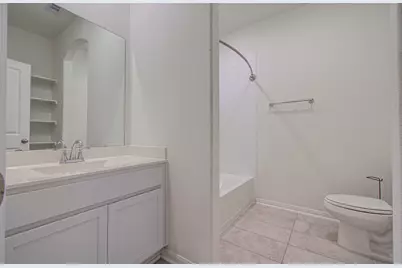 537 Green Meadows Drive, West Columbia, TX 77486 - Photo 8
