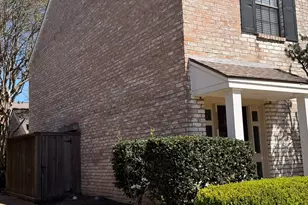 712 Augusta Dr, Houston, TX 77057 - Photo 2