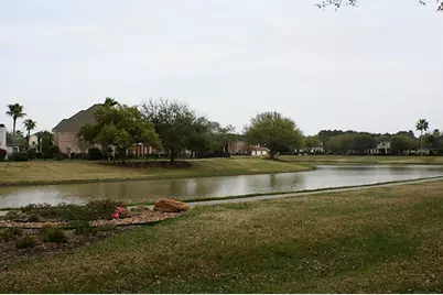 2046 Palm Forest Lane, Houston, TX 77077 - Photo 32