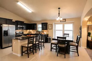 5827 Micah Ln, Rosenberg, TX 77471 - Photo 6