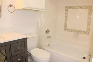 2323 Fairwind Dr, Houston, TX 77062 - Photo 34