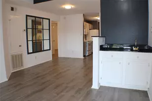 2323 Fairwind Dr, Houston, TX 77062 - Photo 12