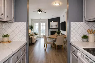 2323 Fairwind Dr, Houston, TX 77062 - Photo 10