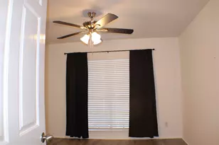 2323 Fairwind Dr, Houston, TX 77062 - Photo 28