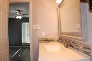 2323 Fairwind Dr, Houston, TX 77062 - Photo 26