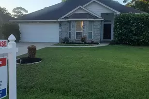 254 Maple Ln, Conroe, TX 77304 - Photo 2