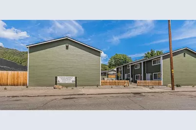 459 4th Ave, Gold Hill, OR 97525 - Photo 4