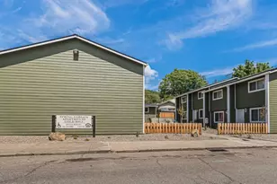 459 4th Ave, Gold Hill, OR 97525 - Photo 4