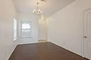 7459 Tonsley Springs Dr, Cypress, TX 77433 - Photo 4