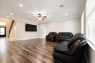 8806 Inglebrook Ln, Houston, TX 77083 - Photo 6