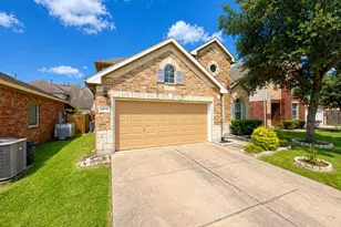 8806 Inglebrook Ln, Houston, TX 77083 - Photo 2