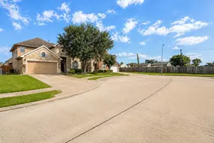 8806 Inglebrook Ln, Houston, TX 77083 - Photo 4