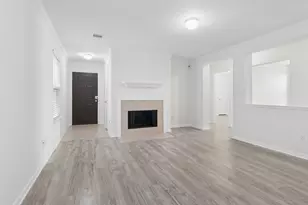 2658 Skyview Downs Dr, Houston, TX 77047 - Photo 4