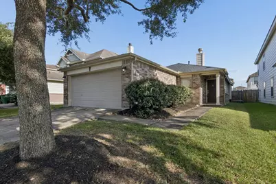 2658 Skyview Downs Drive, Houston, TX 77047 - Photo 1