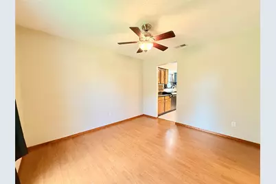 2410 Point Comfort Court, Webster, TX 77598 - Photo 4