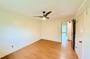2410 Point Comfort Ct, Webster, TX 77598 - Photo 10