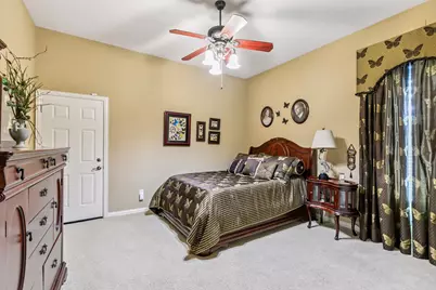 7826 Camden Hollow Lane, Humble, TX 77396 - Photo 22