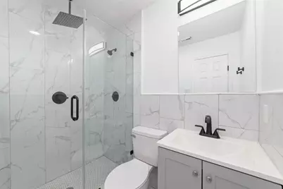 802 E 33rd Street, Houston, TX 77022 - Photo 6