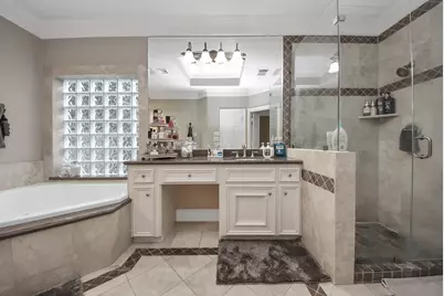 2502 Blossom Bay Court, Houston, TX 77059 - Photo 20