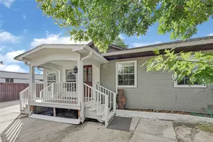 2809 Tooke St, Houston, TX 77023 - Photo 2