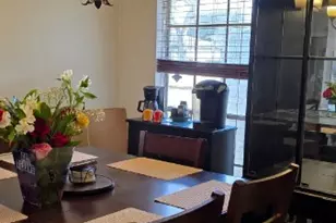 1526 Diplomat Way, Houston, TX 77088 - Photo 6