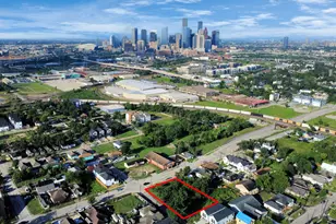 2319 Lorraine St, Houston, TX 77026 - Photo 1