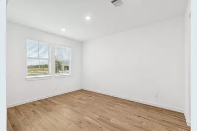 12219 Old Fashion Circle, Mont Belvieu, TX 77535 - Photo 4