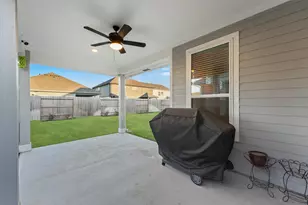 8335 Calico Pennant Wy, Fulshear, TX 77441 - Photo 24