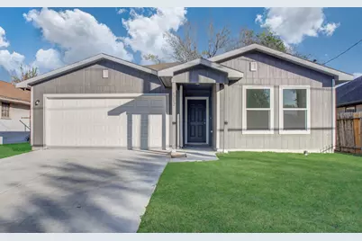 6202 N Wayside Drive, Houston, TX 77028 - Photo 1