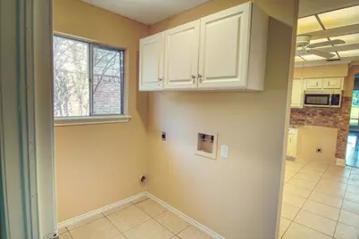 3115 W Creek Club Drive, Missouri City, TX 77459 - Photo 10