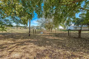 4502 Gainsborough Dr, Brookshire, TX 77423 - Photo 4