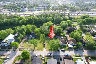 1108 Archer St, Houston, TX 77009 - Photo 1