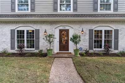 726 Thistlewood Drive, Houston, TX 77079 - Photo 2
