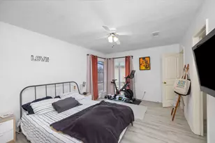9306 Crescent Moon Dr, Houston, TX 77064 - Photo 14
