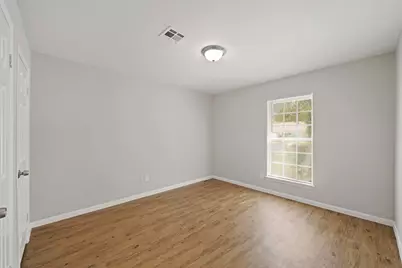 5922 Densmore Drive, Houston, TX 77035 - Photo 10