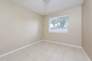 11110 Grassyglen Dr, Houston, TX 77064 - Photo 10