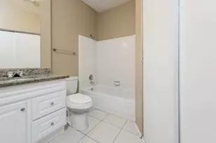 11110 Grassyglen Dr, Houston, TX 77064 - Photo 12