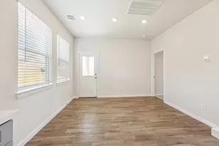 21610 Cypress Maple Dr, Cypress, TX 77433 - Photo 6
