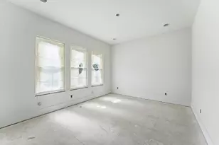 609 E 25th St, Houston, TX 77008 - Photo 24