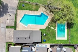 7818 Black Fin Ln, Houston, TX 77072 - Photo 2