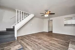 7818 Black Fin Ln, Houston, TX 77072 - Photo 6