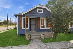2420 Stevens St, Houston, TX 77026 - Photo 2